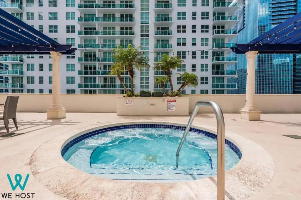 We Host - Amazing Condo Brickell With Ocean-Pool View Miami Exterior photo